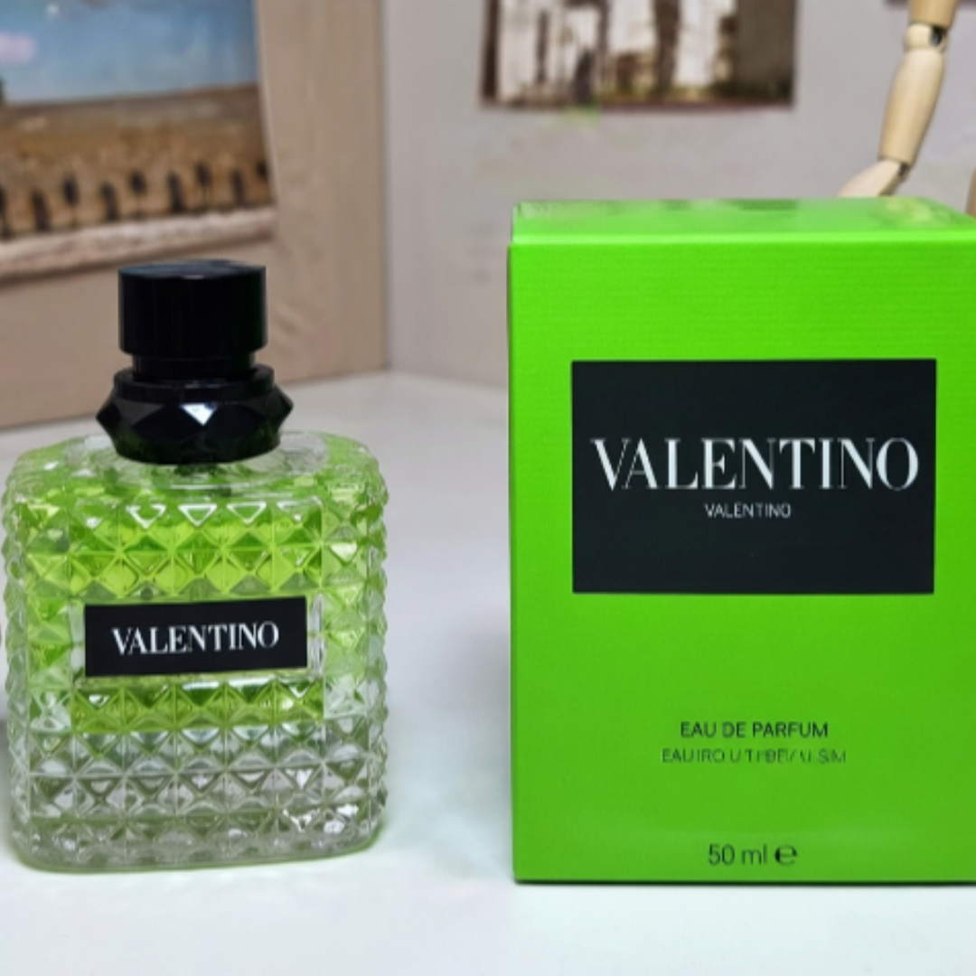 Valentino Donna Born in Roma Green Stravaganza 3.4 oz EDP Spray